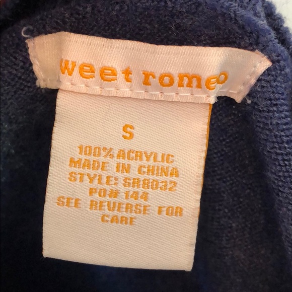 Sweet Romeo sweater - Picture 2 of 3